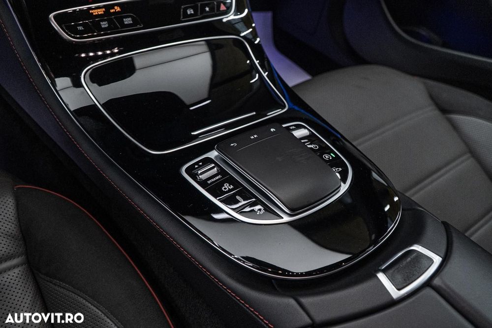 Mercedes-Benz E 53 AMG 4Matic AMG Speedshift TCT-9G - 39