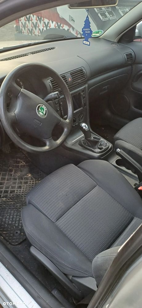 Skoda Superb 2.0 - 6