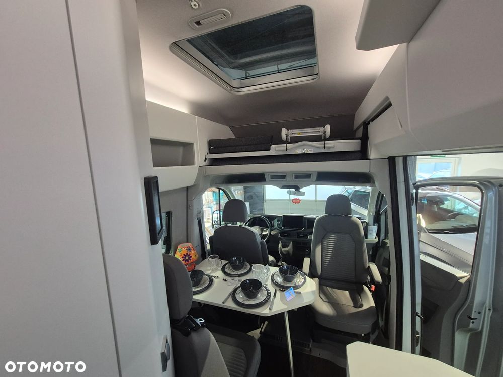 Volkswagen California - 24