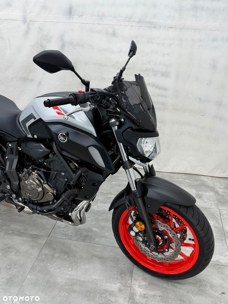 Yamaha MT - 20