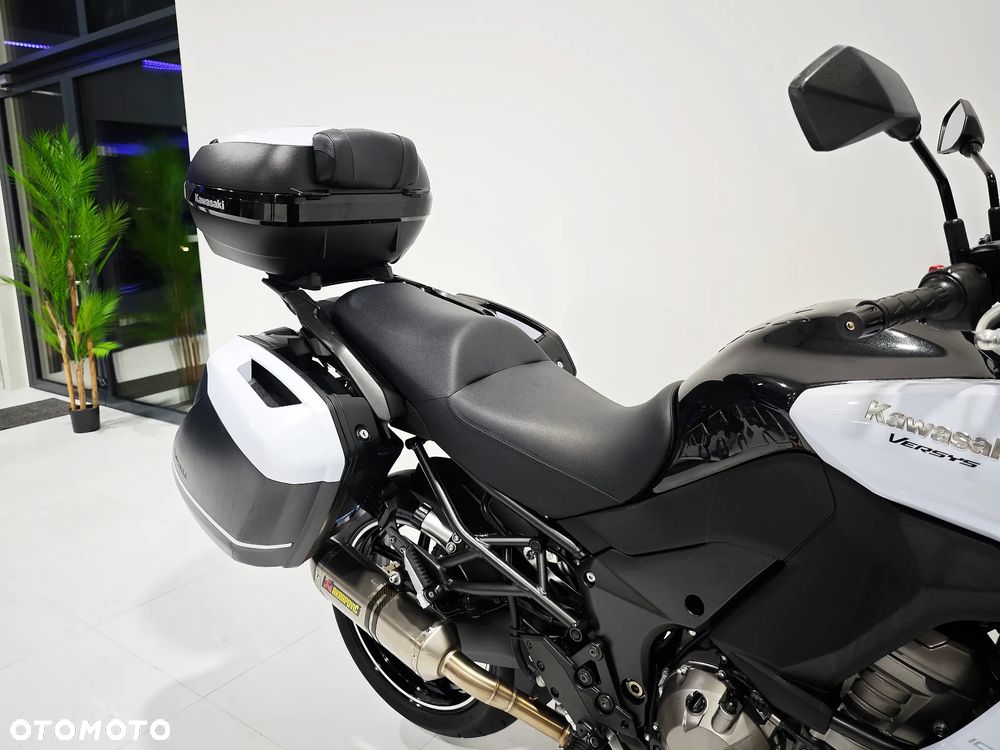 Kawasaki Versys 1000 - 9