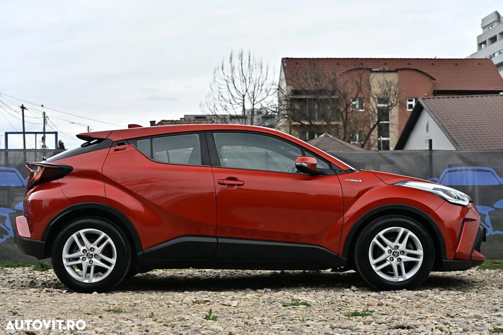 Toyota C-HR Flow - 14
