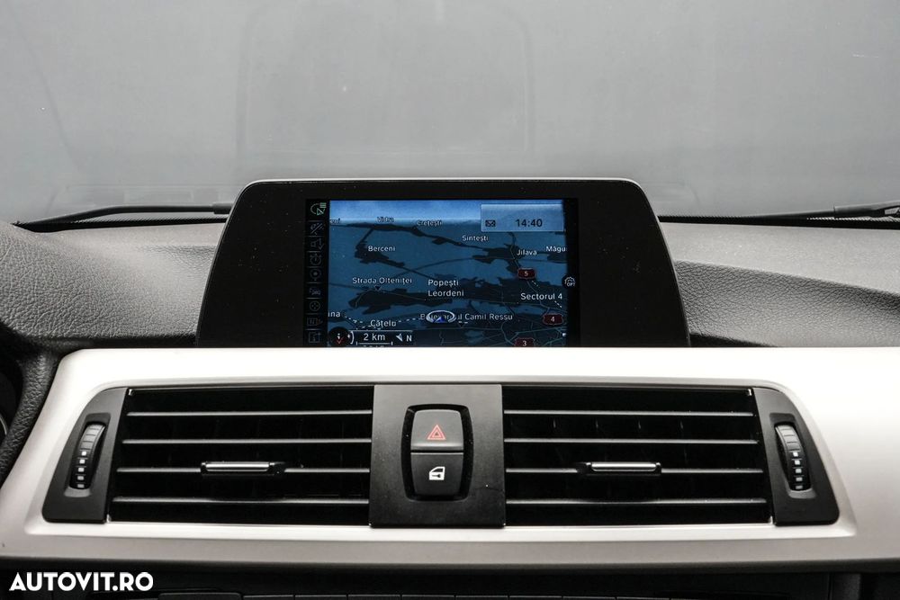 BMW Seria 3 - 21