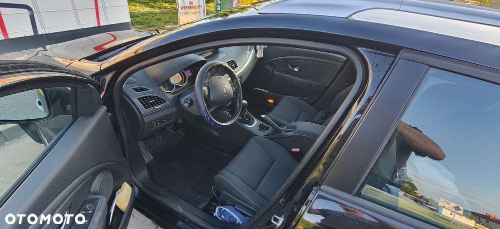 Renault Megane 1.6 16V Authentique - 6