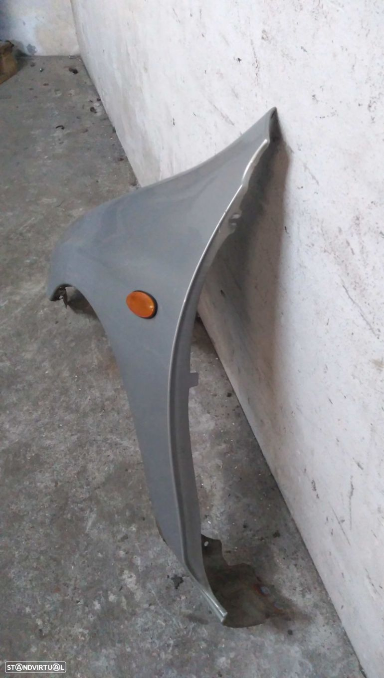 Guarda Lamas Dto Mazda 323 P V (Ba) - 4