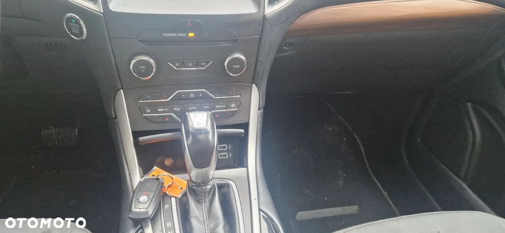Ford Edge - 21