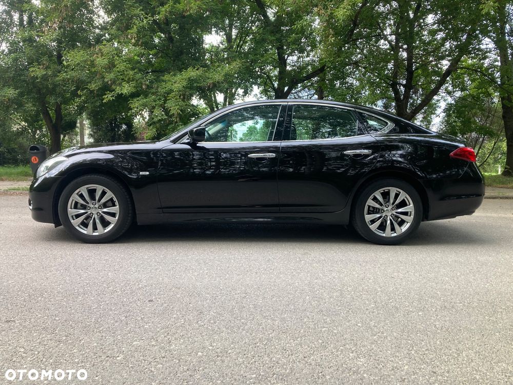 Infiniti M M30d GT Premium - 3