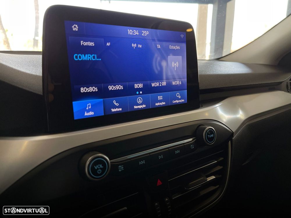 Ford Focus 1.5 TDCi EcoBlue Active Aut. - 36