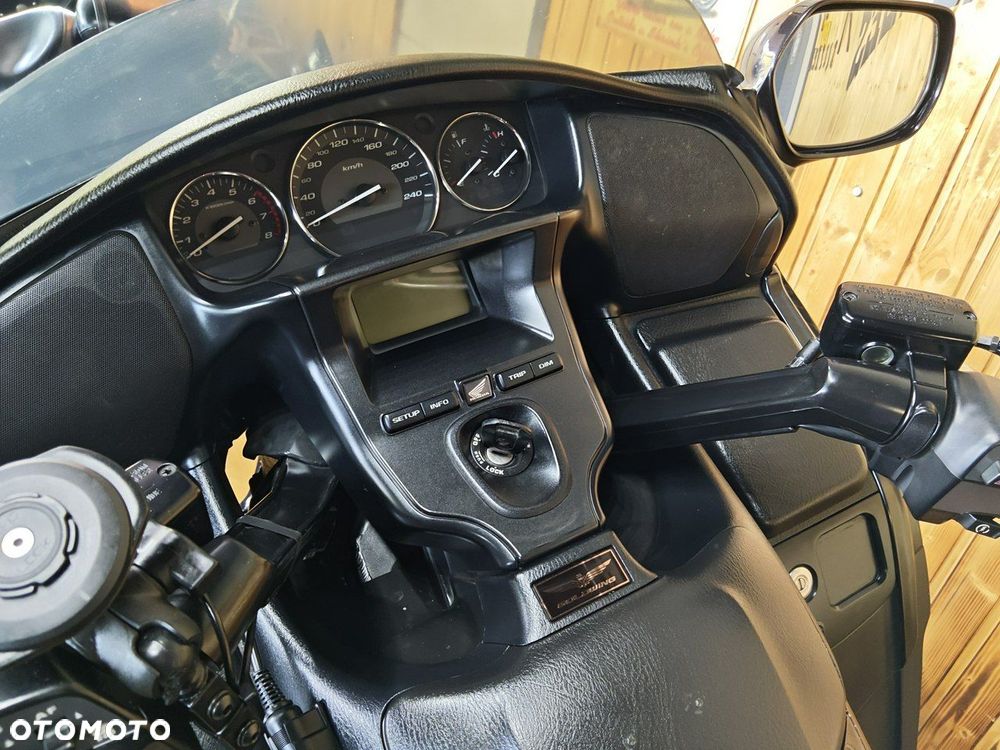 Honda GL - 30