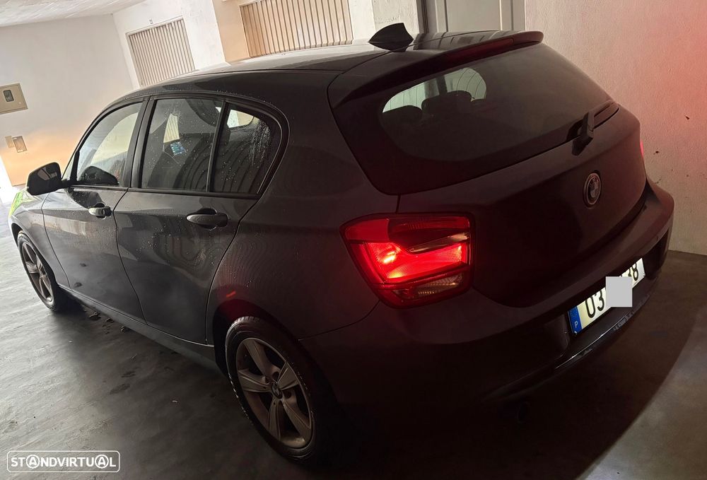 BMW 118 dA Line Urban - 5