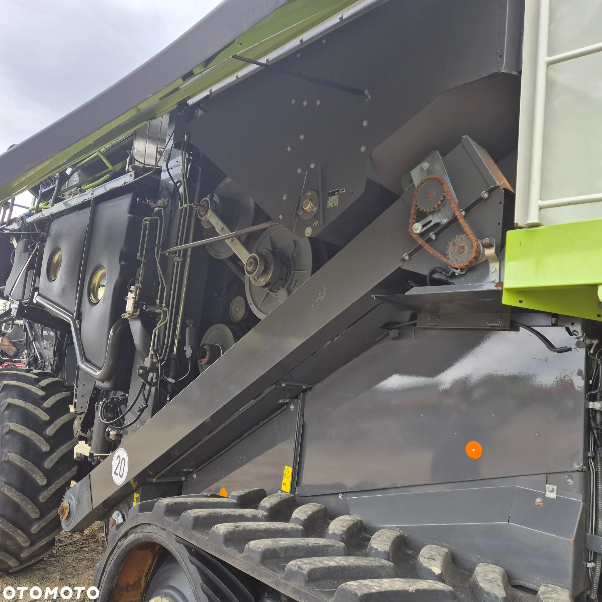 Claas Lexion 780TT(4x4) z hederem - 10