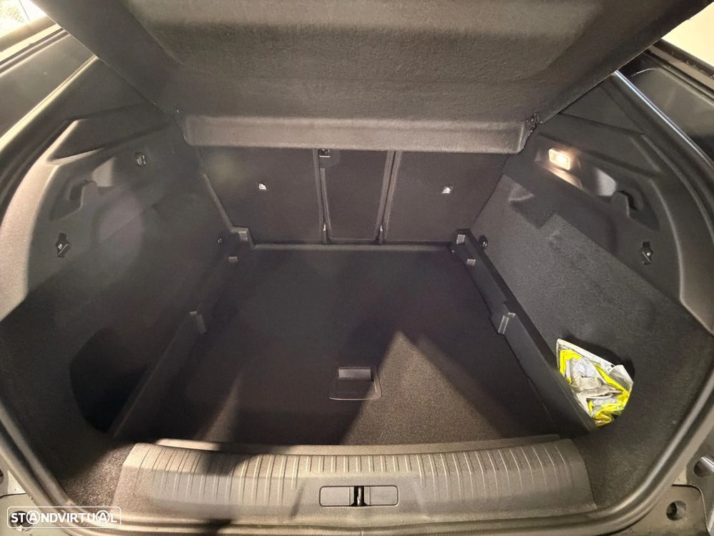 Peugeot 3008 1.2 Hybrid Allure Pack e-DCS6 - 12