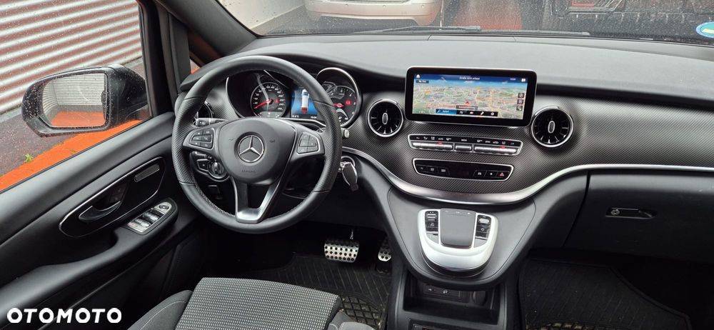 Mercedes-Benz Klasa V 300 d kompakt 9G-TRONIC Style - 3