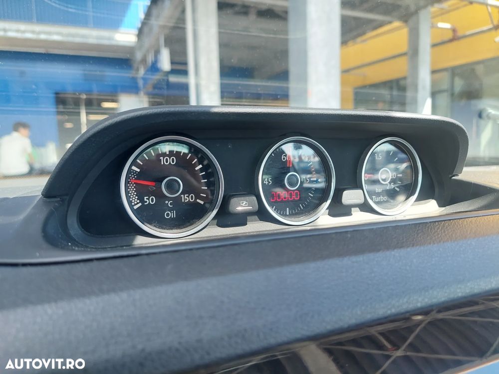Volkswagen Beetle 1.6 TDI DPF Fender Edition - 12