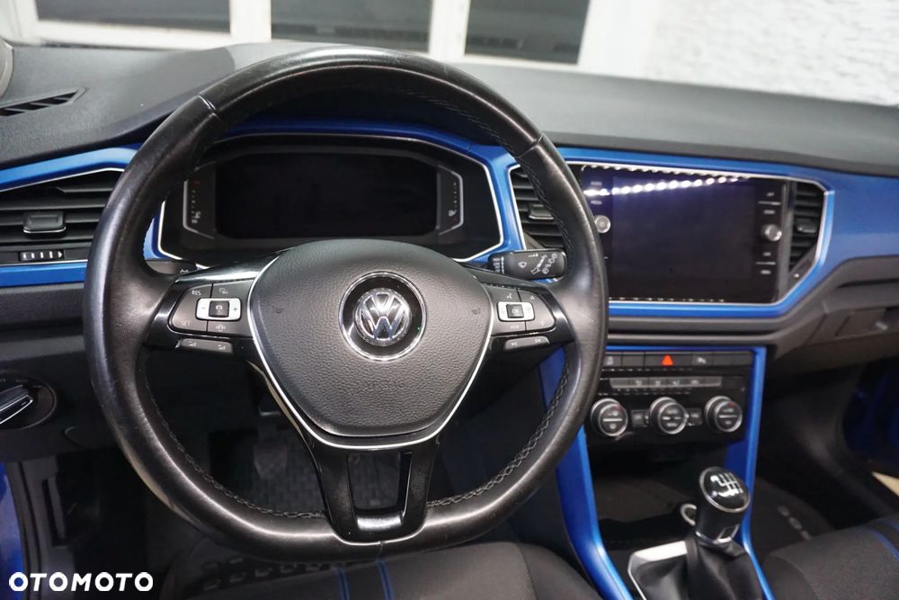 Volkswagen T-Roc 1.0 TSI Style - 24