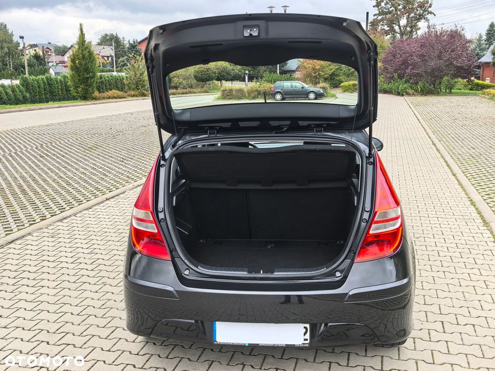 Hyundai i30 1.4 Edition Plus - 11