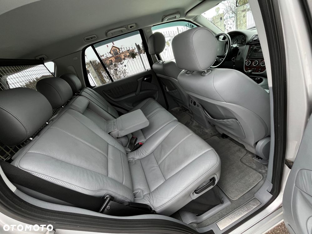 Mercedes-Benz ML - 12