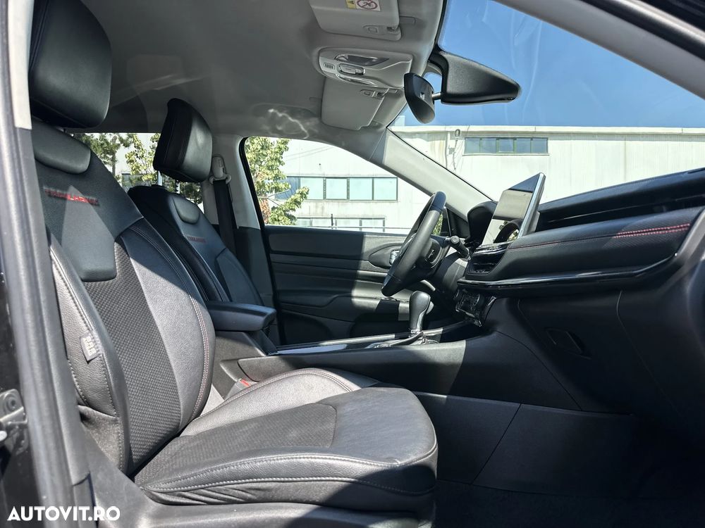 Jeep Compass - 25