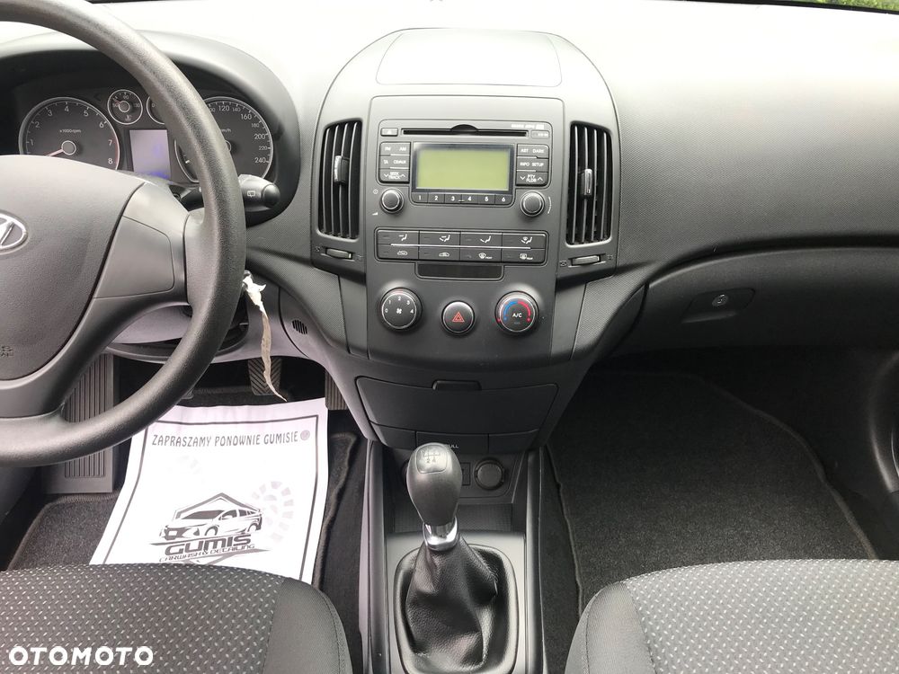 Hyundai i30 i30cw 1.4 UEFA EURO 2012 Edition - 5