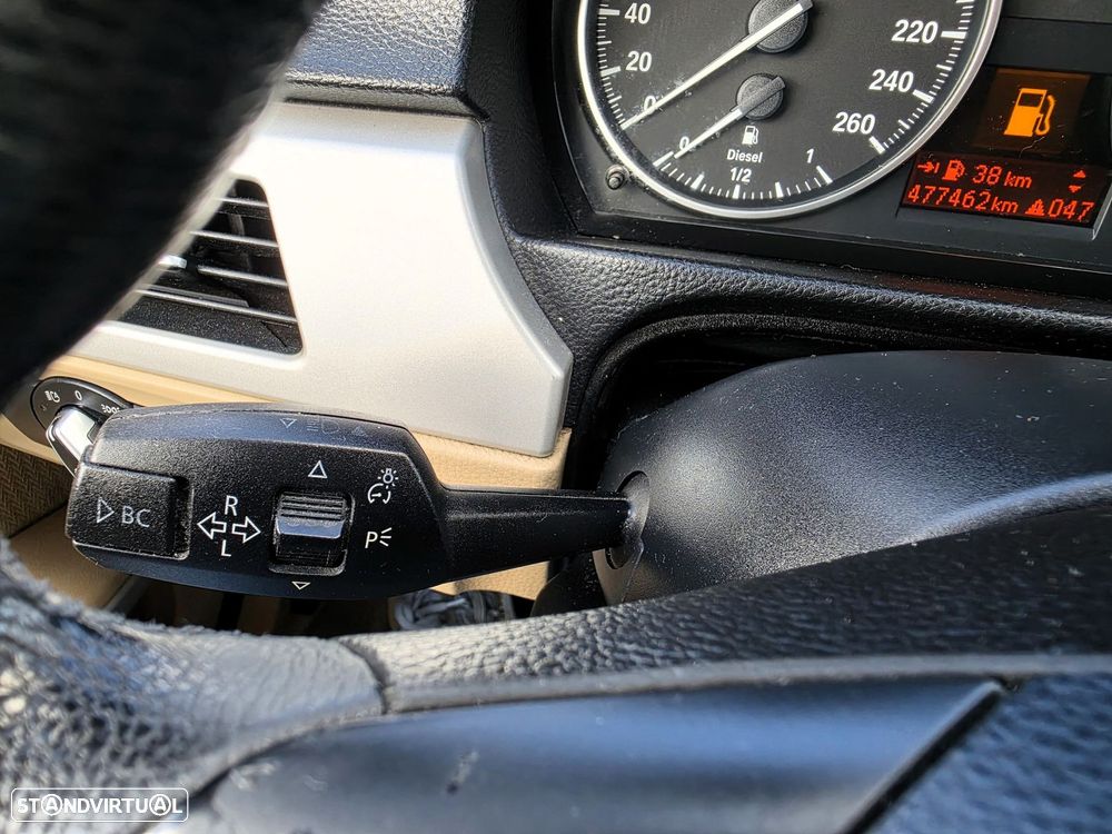 BMW 320 d xDrive - 18