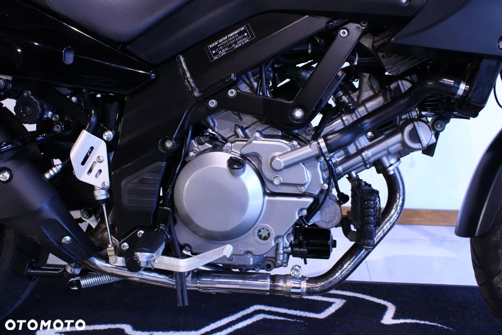 Suzuki DL - 20