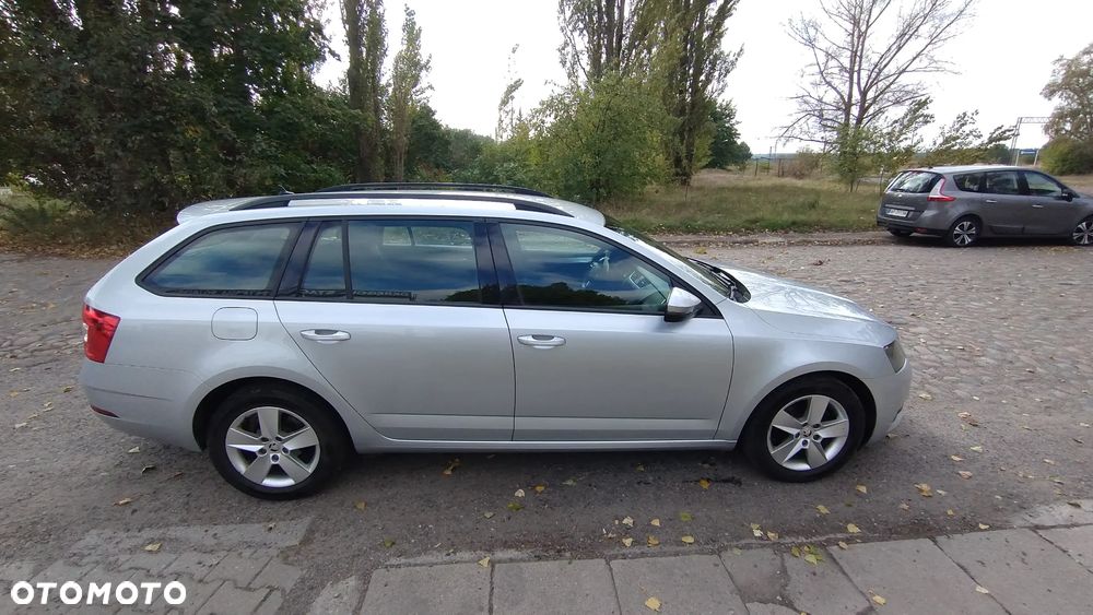 Skoda Octavia ver-1-6-tdi-ambition - 5