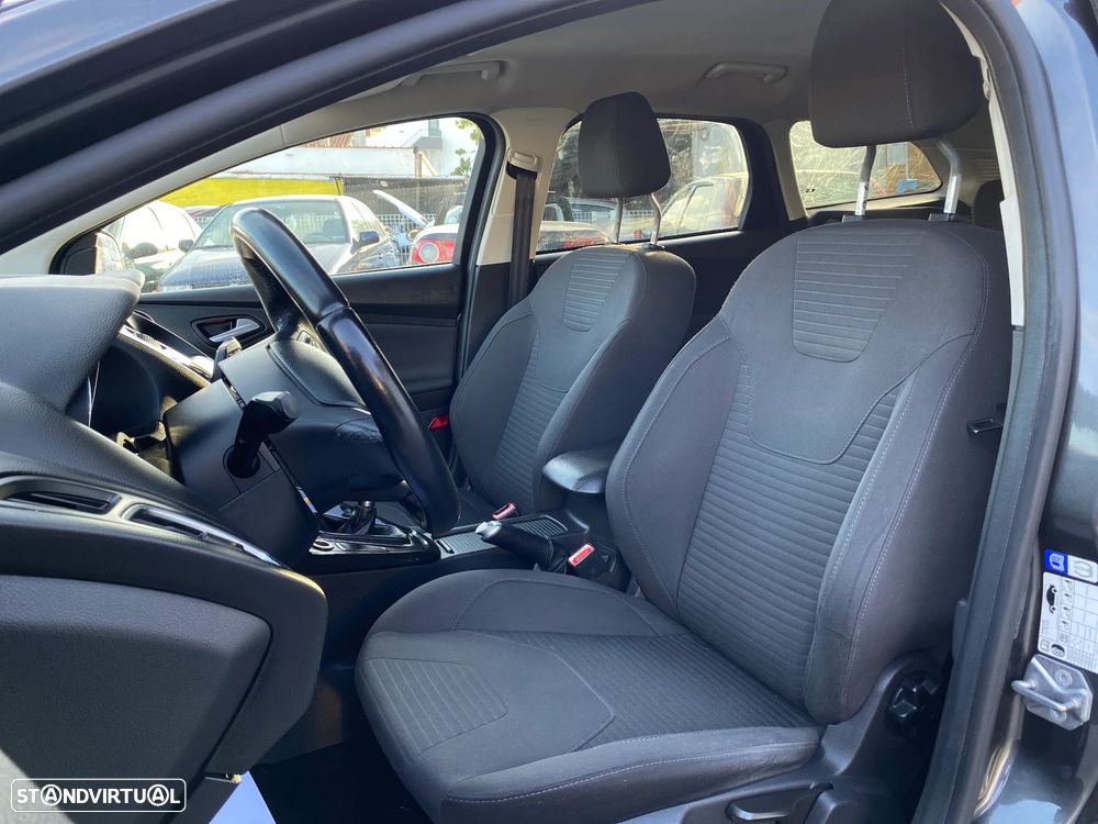 Ford Focus SW 1.0 EcoBoost Active - 14
