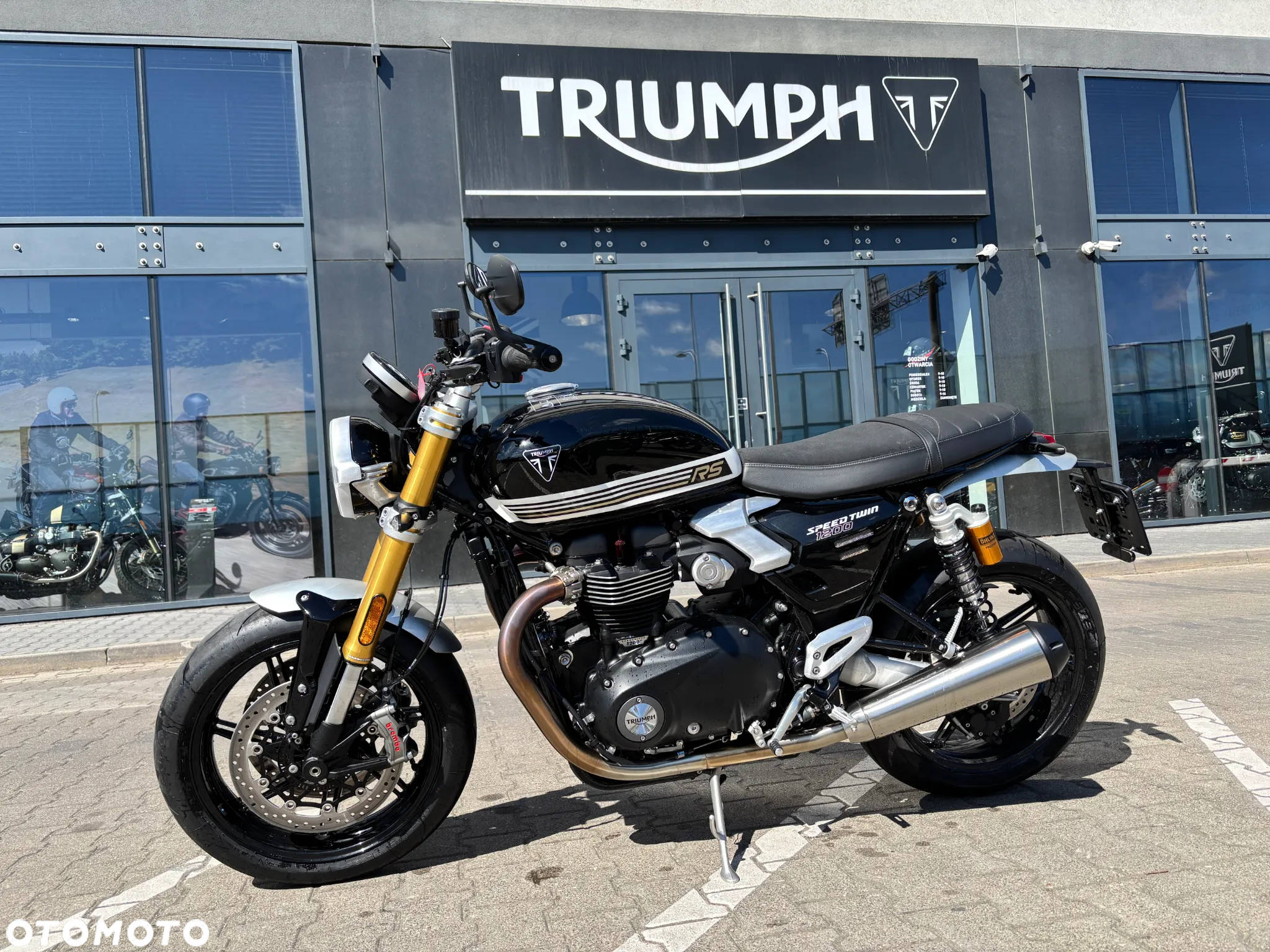 Triumph Speed Twin - 16