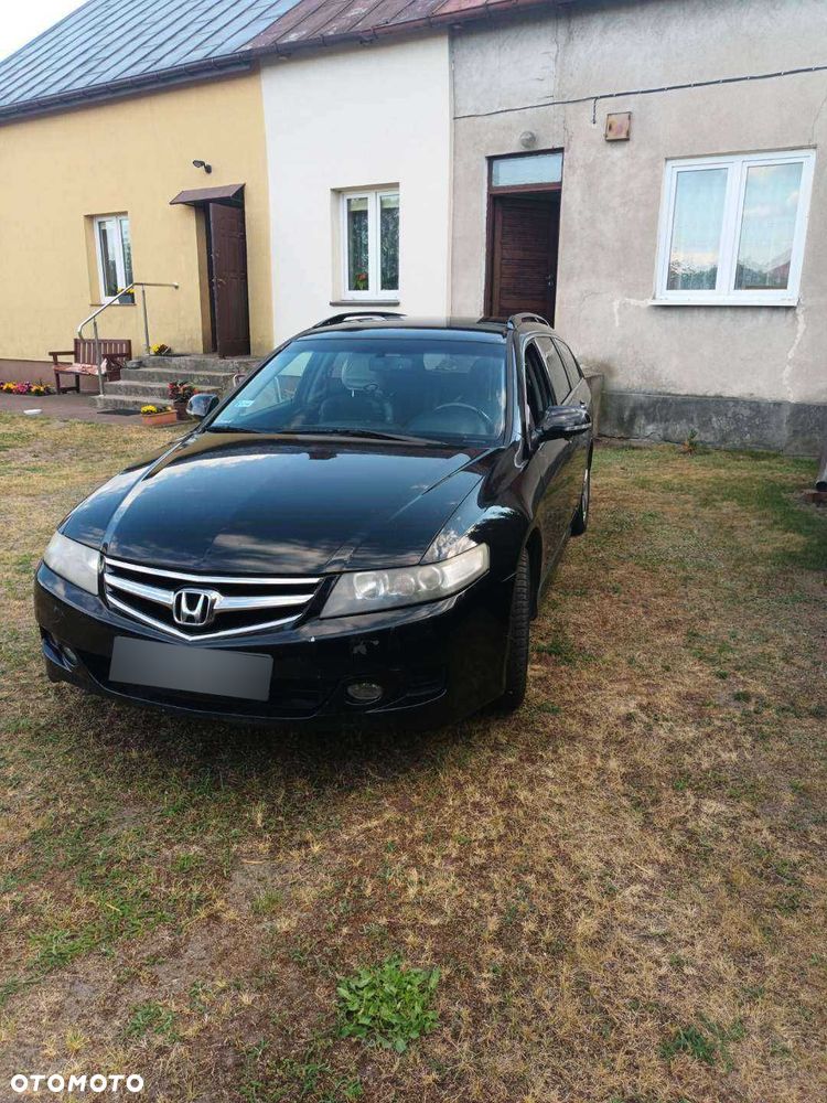 Honda Accord 2.0 i Executive - 1