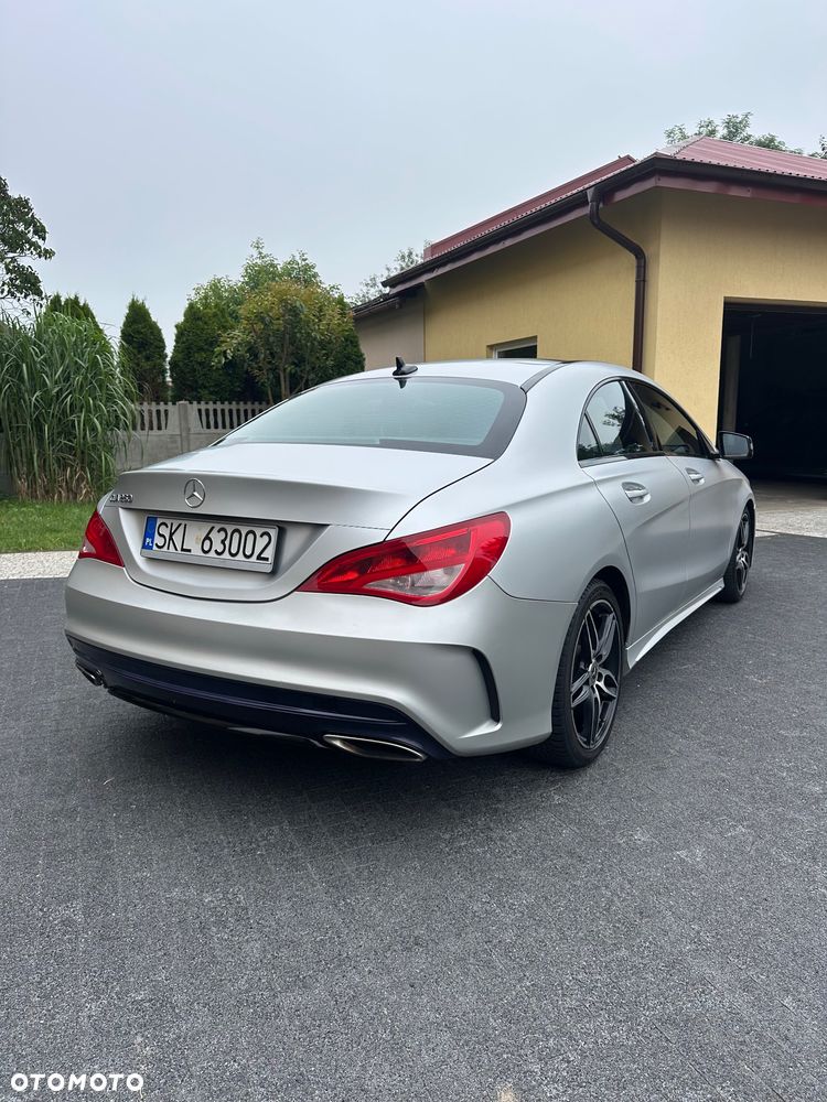 Mercedes-Benz CLA 250 7G-DCT - 4