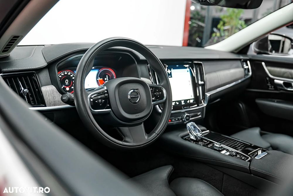 Volvo S90 T8 Recharge AWD Geartronic Inscription - 16