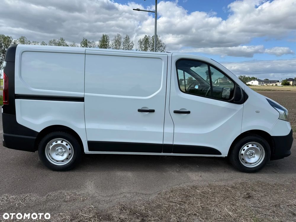 Renault Trafic - 25