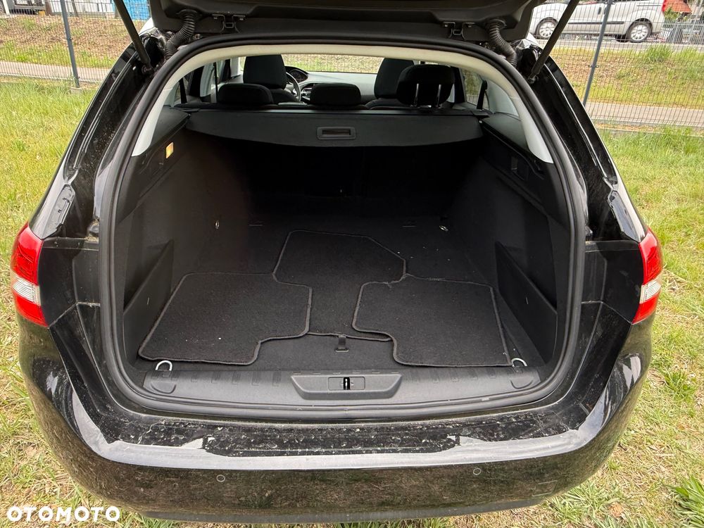 Peugeot 308 PureTech 130 GPF Stop & Start Allure Pack - 14