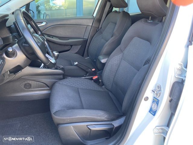 Renault Clio BLUE dCi 100 EVOLUTION - 29