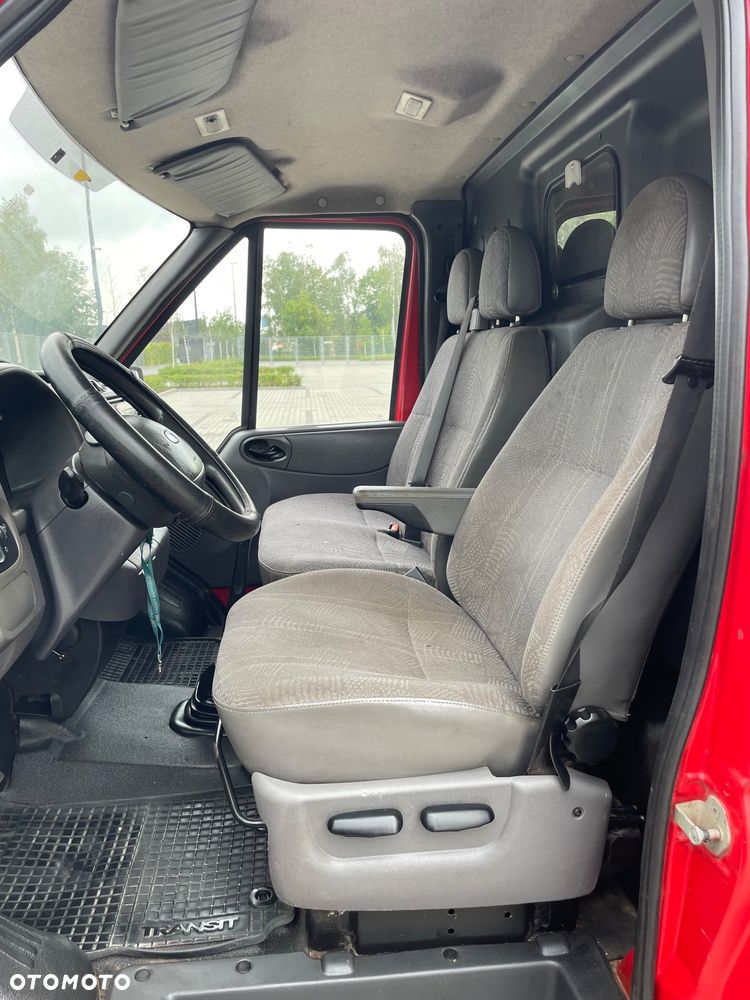 Ford Transit - 23