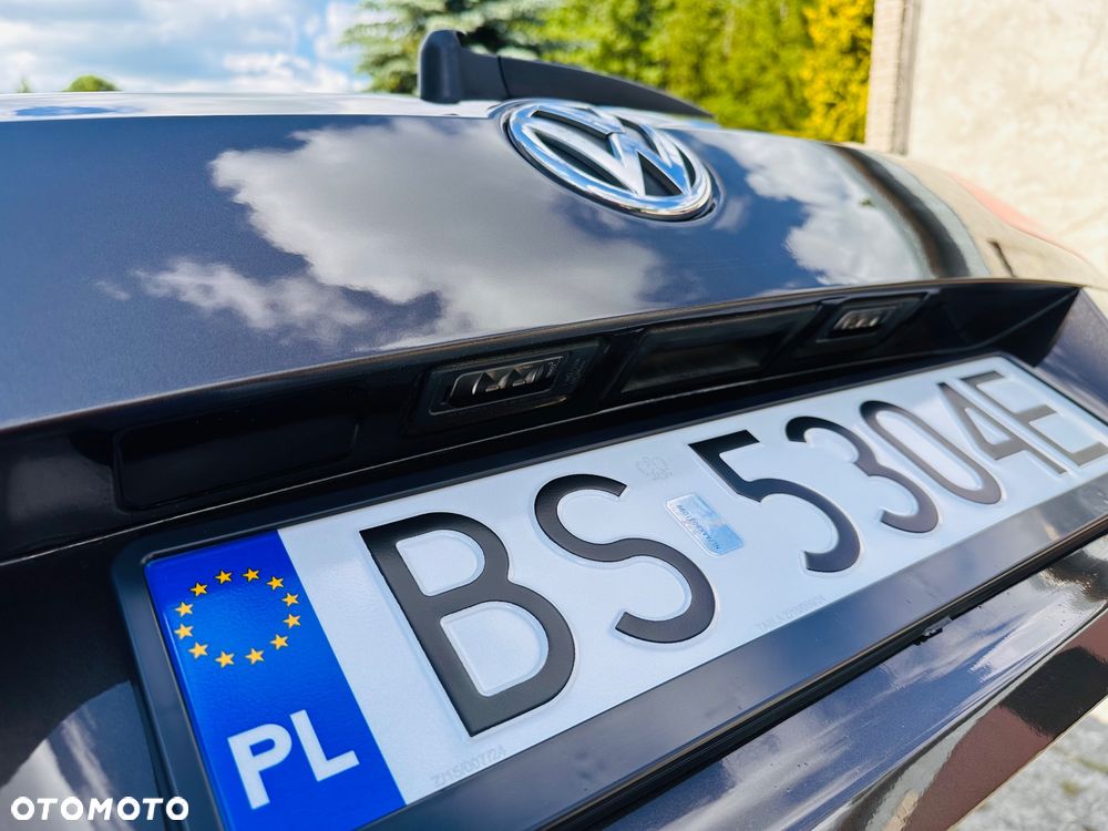 Volkswagen Passat 1.6 TDI Comfortline - 20