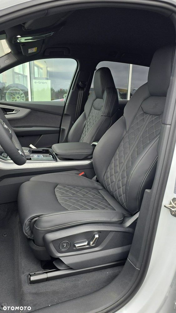 Audi Q7 - 7