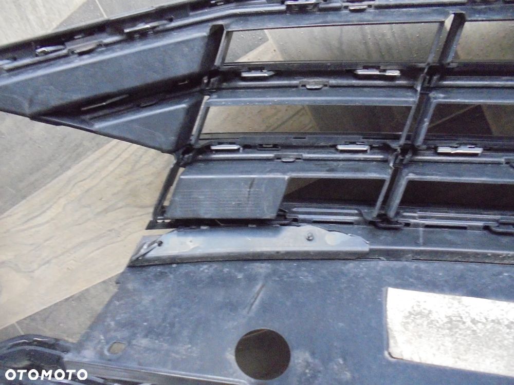 VOLKSWAGEN PASSAT B8 LIFT GRILL - 5