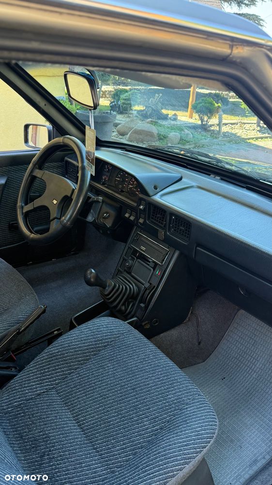 Polonez Caro - 8