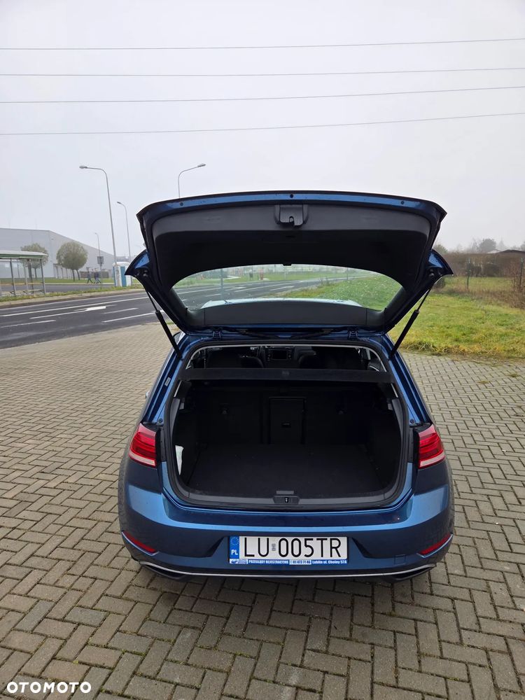 Volkswagen Golf - 9