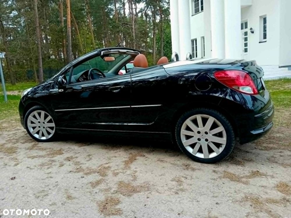 Peugeot 207 1.6 THP Allure - 12