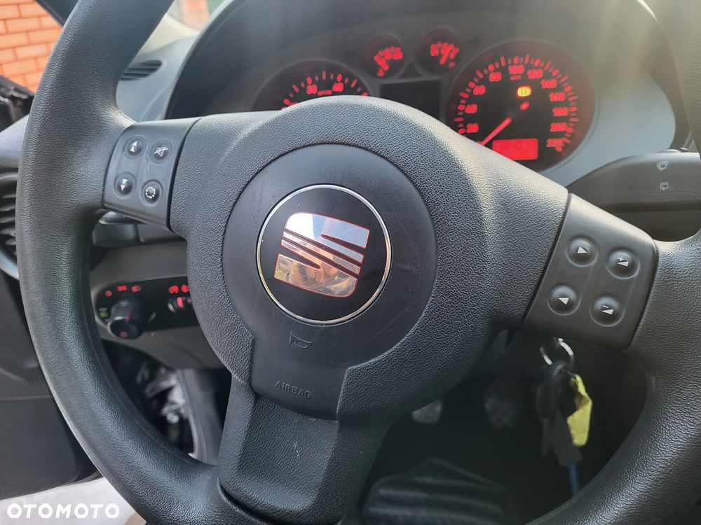 Seat Ibiza 1.4 16V Style - 16