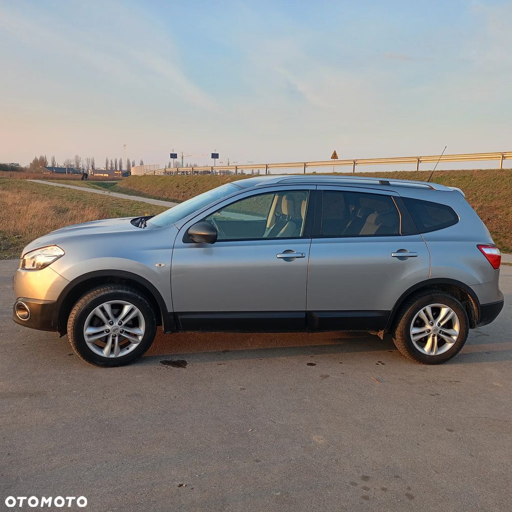 Nissan Qashqai+2 - 11
