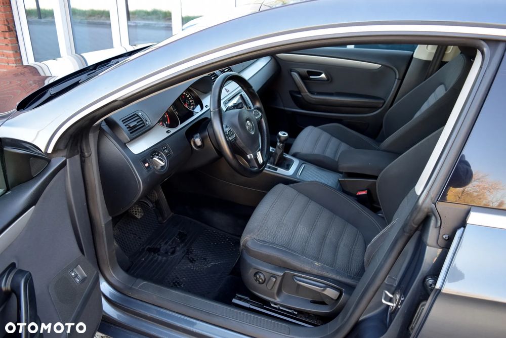 Volkswagen Passat CC - 6