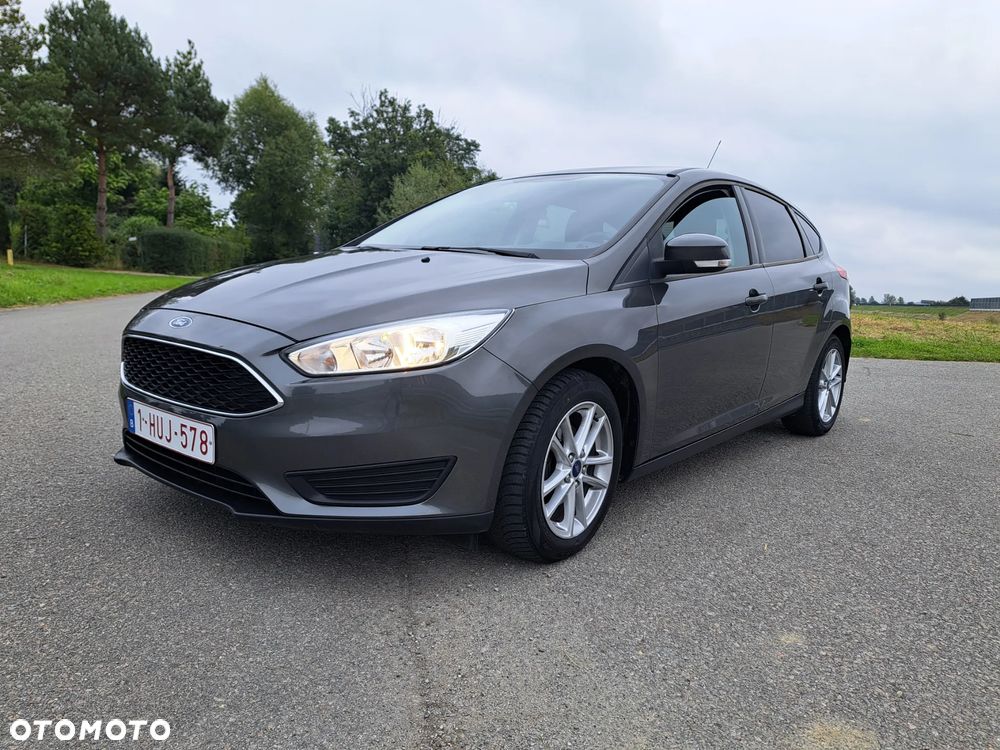 Ford Focus - 28