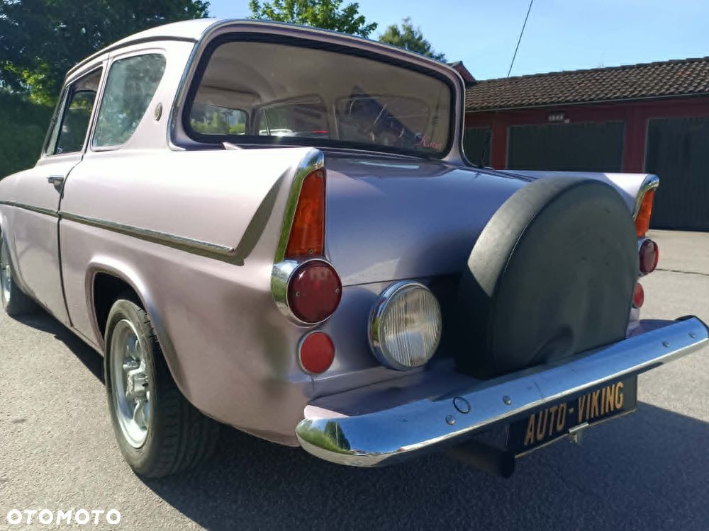 Ford Inny - 8