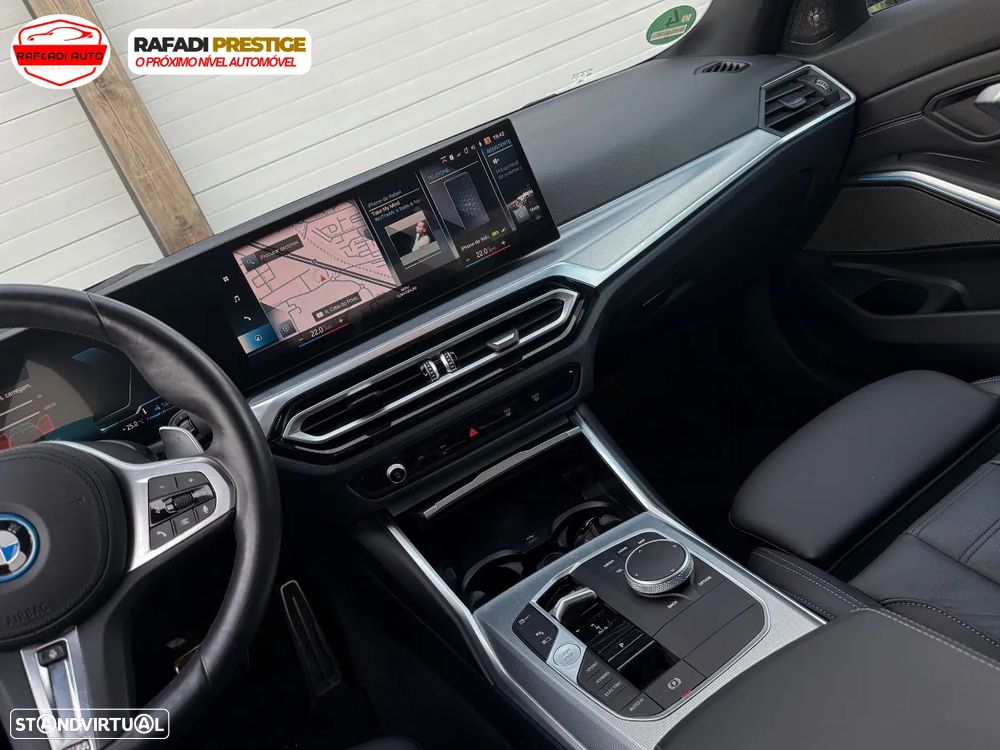 BMW 330 e Aut. M Sport - 34