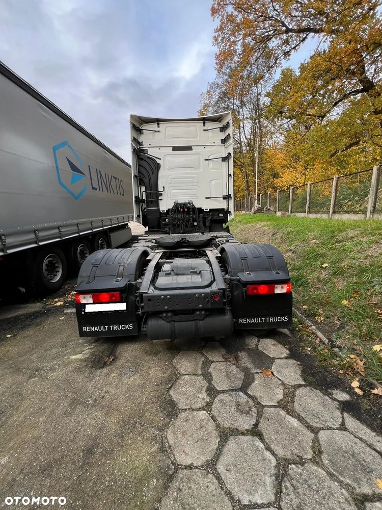 Renault T480 - 8