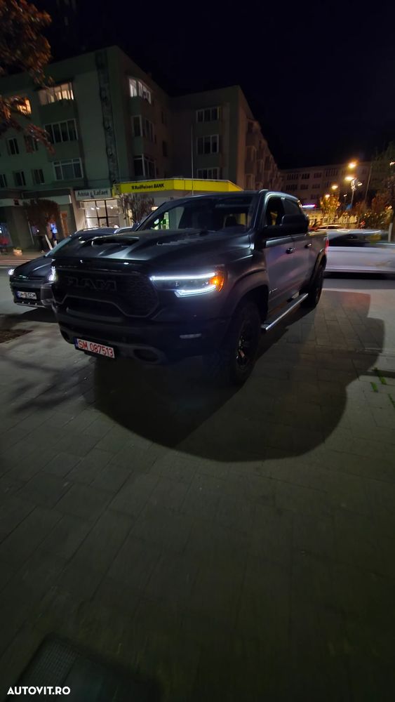 Dodge RAM - 7