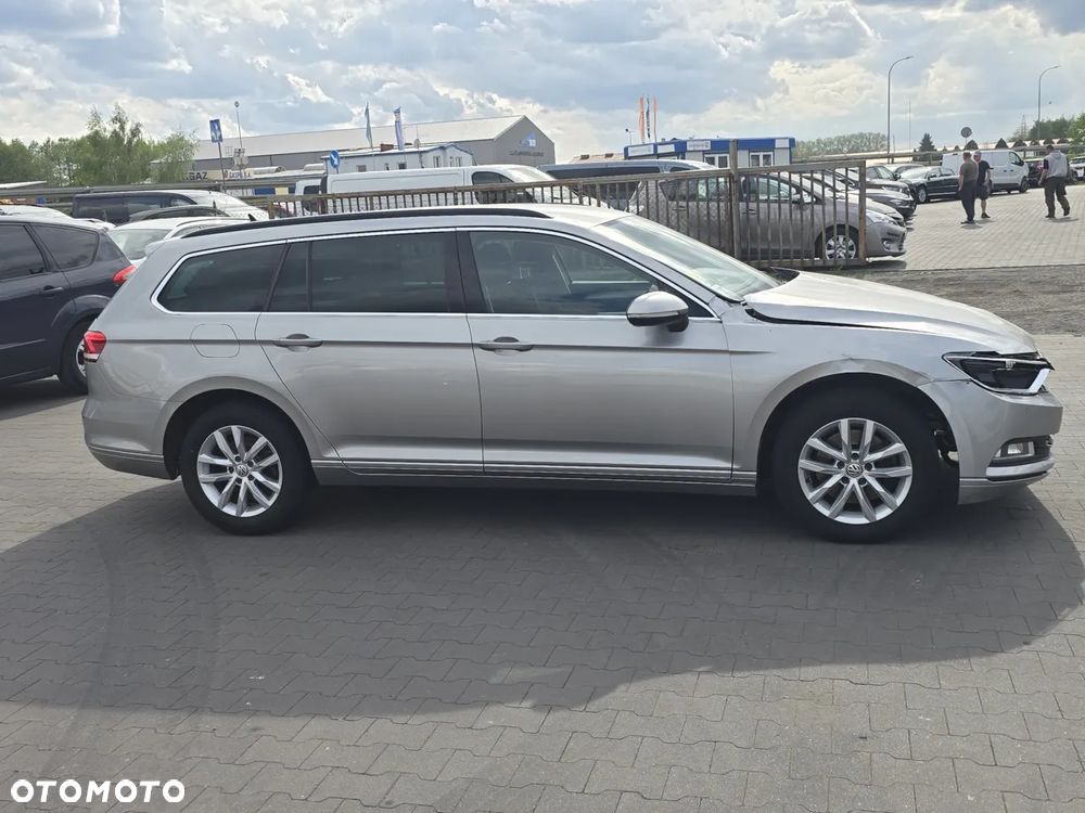 Volkswagen Passat 1.6 TDI (BlueMotion Technology) Comfortline - 10